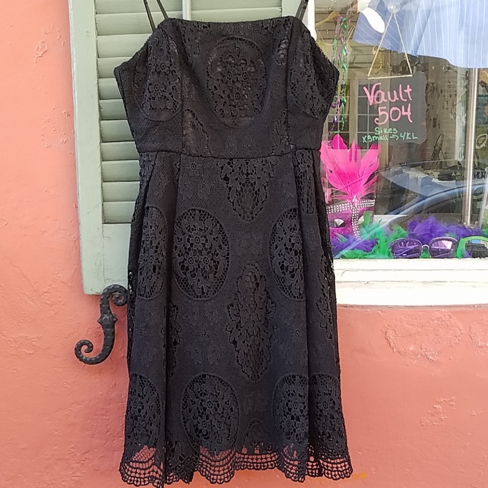 Black lace dress